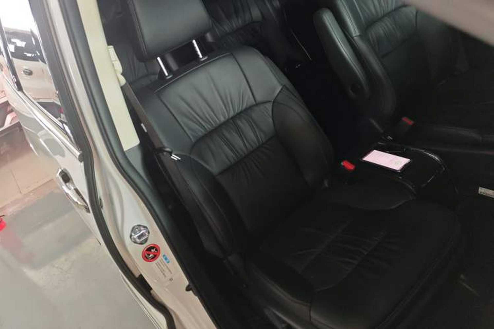 Used Honda Odyssey 2024 2.0L eHEV Sharp·Luxury Edition Right Front Seat