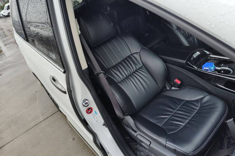 Used Honda Odyssey 2024 2.0L eHEV Sharp & Enjoy Edition Right Front Seat