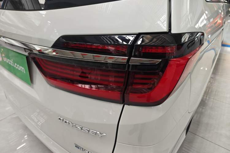 Used Honda Odyssey 2024 2.0L eHEV Sharp & Enjoy Edition Right Rear Taillight