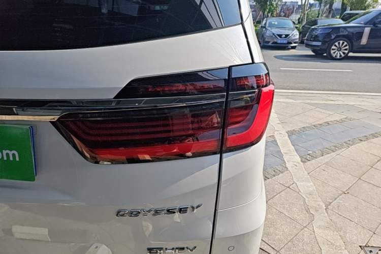 Used Honda Odyssey 2024 2.0L eHEV Sharp·Leading Edition Right Rear Taillight