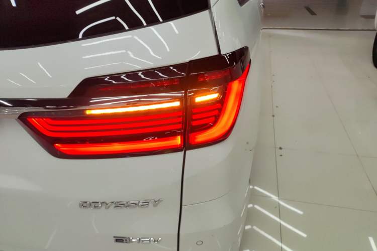 Used Honda Odyssey 2024 2.0L eHEV Sharp·Luxury Edition Right Rear Taillight
