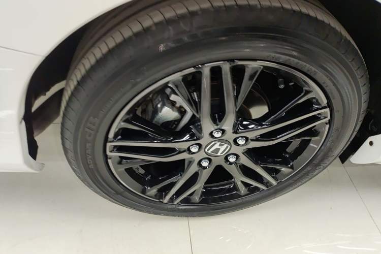 Used Honda Odyssey 2024 2.0L eHEV Sharp·Luxury Edition Right Rear Wheel Hub