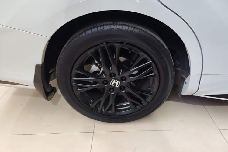 Used Honda Odyssey 2024 2.0L eHEV Sharp·Luxury Edition Right Rear Wheel Hub
