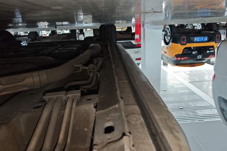 Used Honda Odyssey 2024 2.0L eHEV Sharp·Luxury Edition Right Side Sill