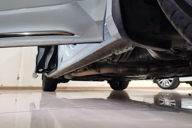 Used Honda Odyssey 2024 2.0L eHEV Sharp·Luxury Edition Right Side Sill