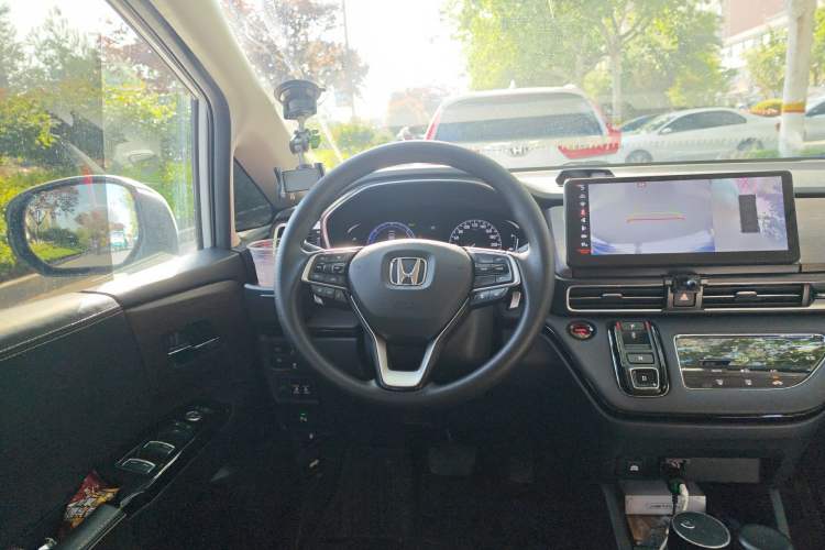 Used Honda Odyssey 2024 2.0L eHEV Sharp & Enjoy Edition Steering Wheel