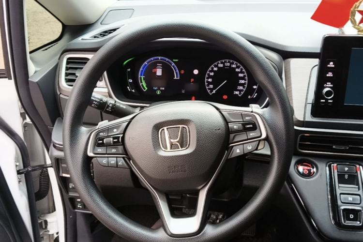 Used Honda Odyssey 2024 2.0L eHEV Sharp & Smart Edition Steering Wheel