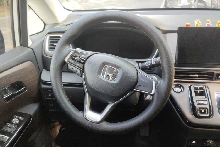 Used Honda Odyssey 2024 2.0L eHEV Sharp & Enjoy Edition Steering Wheel
