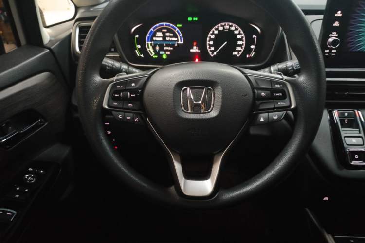 Used Honda Odyssey 2024 2.0L eHEV Sharp & Smart Edition Steering Wheel