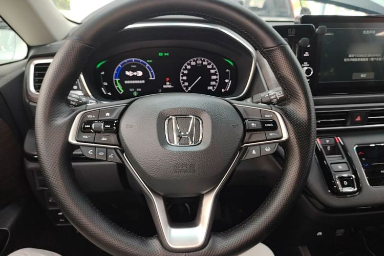 Used Honda Odyssey 2024 2.0L eHEV Sharp & Smart Edition Steering Wheel