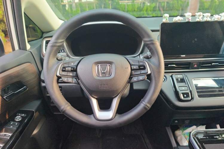 Used Honda Odyssey 2024 2.0L eHEV Sharp & Enjoy Edition Steering Wheel