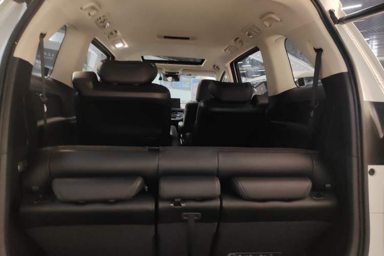 Used Honda Odyssey 2024 2.0L eHEV Sharp·Leading Edition Trunk