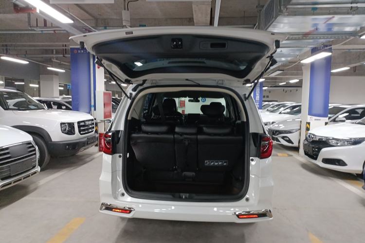 Used Honda Odyssey 2024 2.0L eHEV Sharp & Enjoy Edition Trunk