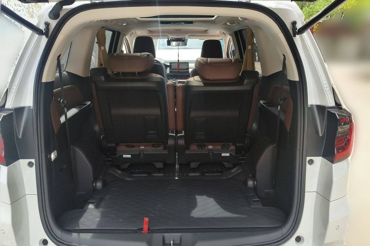 Used Honda Odyssey 2024 2.0L eHEV Sharp·Luxury Edition Trunk