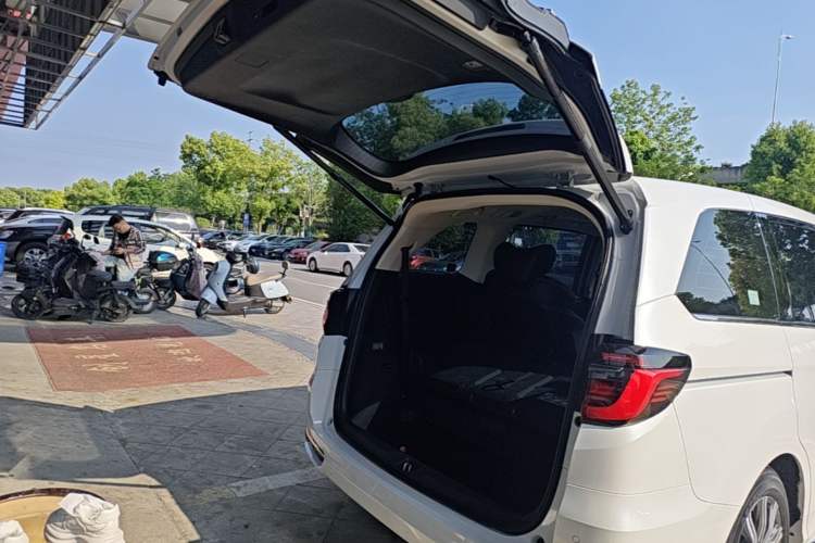 Used Honda Odyssey 2024 2.0L eHEV Sharp·Leading Edition Trunk