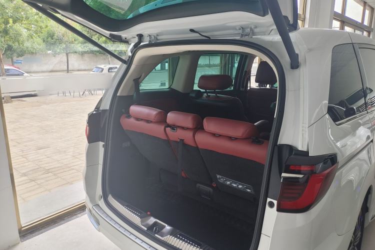 Used Honda Odyssey 2024 2.0L eHEV Sharp & Enjoy Edition Trunk