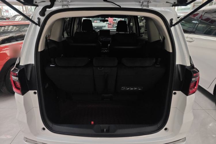 Used Honda Odyssey 2024 2.0L eHEV Sharp & Enjoy Edition Trunk