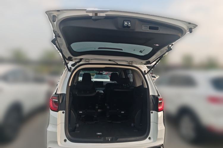 Used Honda Odyssey 2024 2.0L eHEV Sharp & Enjoy Edition Trunk
