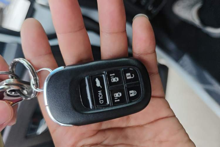 Used Honda Odyssey 2024 2.0L eHEV Sharp & Smart Edition Vehicle Key