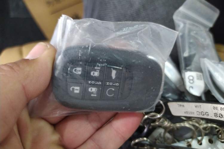 Used Honda Odyssey 2024 2.0L eHEV Sharp – Supreme Edition Vehicle Key