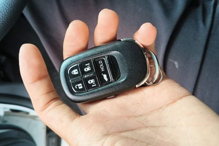 Used Honda Odyssey 2024 2.0L eHEV Sharp & Smart Edition Vehicle Key