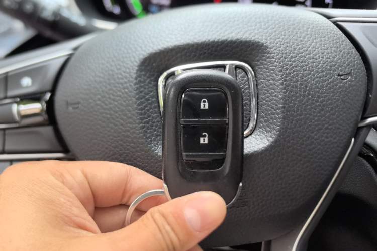 Used Honda Odyssey 2024 2.0L eHEV Sharp & Enjoy Edition Vehicle Key