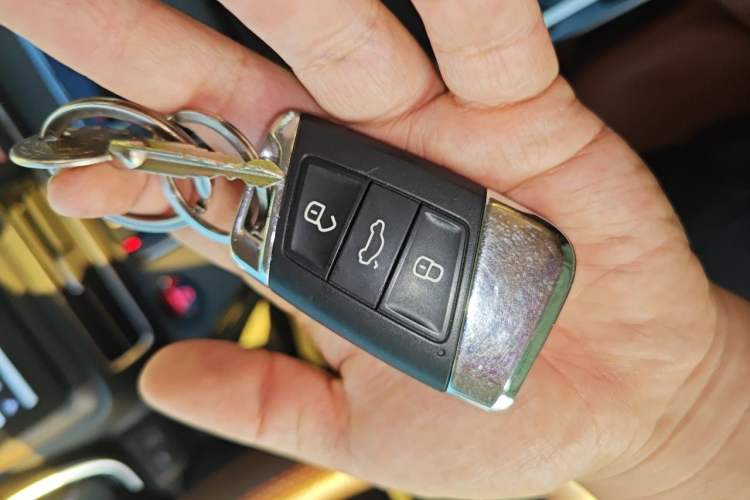 Used Honda Odyssey 2024 2.0L eHEV Sharp & Enjoy Edition Vehicle Key