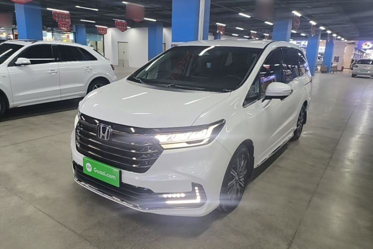 Honda Odyssey 2024 2.0L eHEV Sharp & Smart Edition