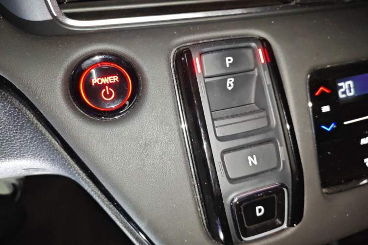 Used Honda Odyssey 2026 Model—2.0L e:HEV Sharp·Joyful Enjoyment Version Gear Lever