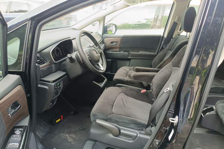 Used Honda Odyssey 2026 Model—2.0L e:HEV Sharp·Joyful Enjoyment Version Left Front Seat
