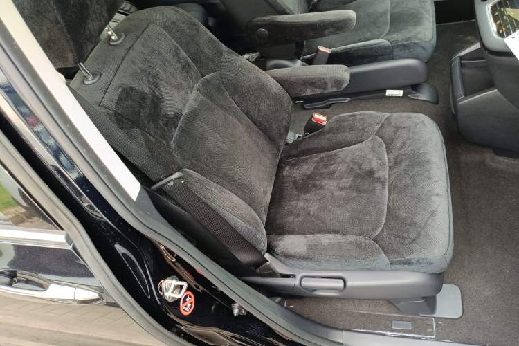 Used Honda Odyssey 2026 Model—2.0L e:HEV Sharp·Joyful Enjoyment Version Right Front Seat