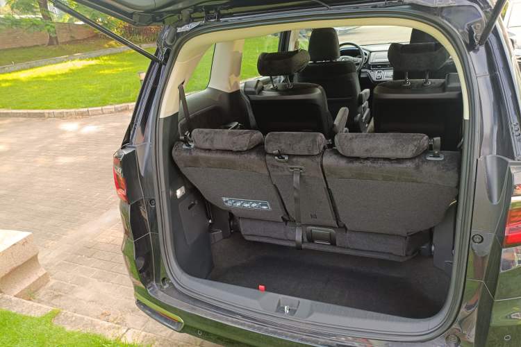 Used Honda Odyssey 2026 Model—2.0L e:HEV Sharp·Joyful Enjoyment Version Trunk