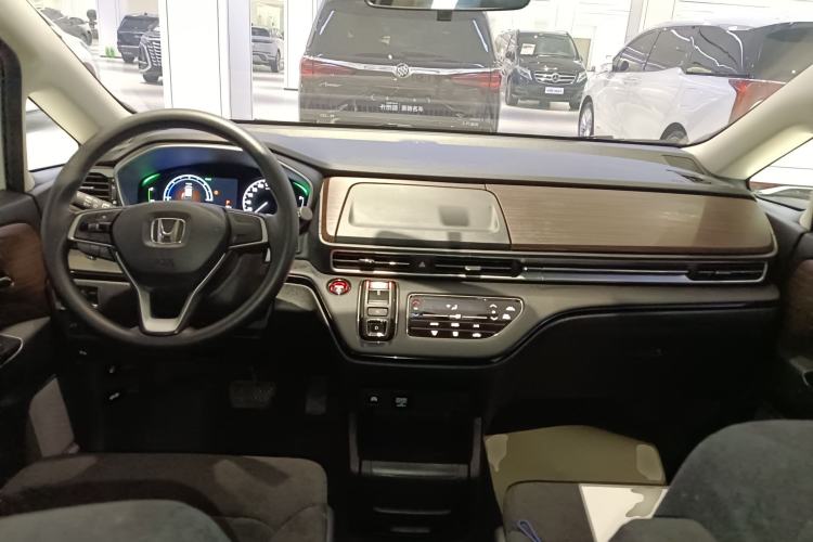 Used Honda Odyssey 2026 Model—2.0L e:HEV Sharp·Joyful Enjoyment Version Center Console