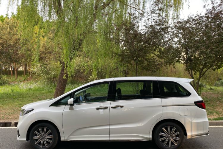 Used Honda Odyssey 2026 Model—2.0L e:HEV Sharp·Joyful Enjoyment Version Exterior 1