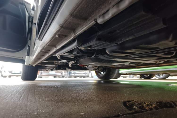 Used Honda Odyssey 2026 Model—2.0L e:HEV Sharp·Joyful Enjoyment Version Left Side Sill