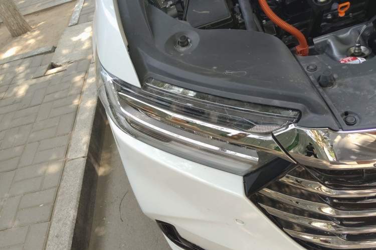 Used Honda Odyssey 2026 Model—2.0L e:HEV Sharp·Joyful Enjoyment Version Right Front Headlight