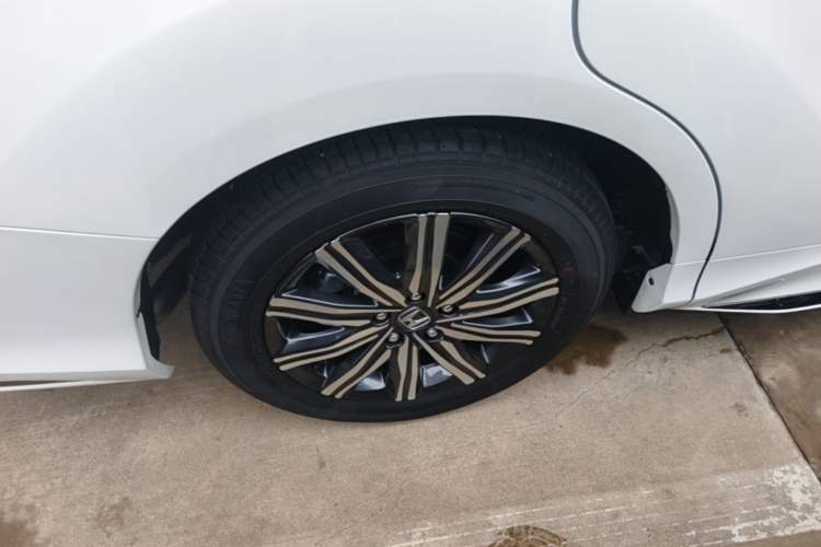 Used Honda Odyssey 2026 Model—2.0L e:HEV Sharp·Joyful Enjoyment Version Right Rear Wheel Hub