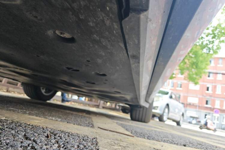 Used Honda P7 2025 Rear-Drive Long-Range Pro Chassis Front Left
