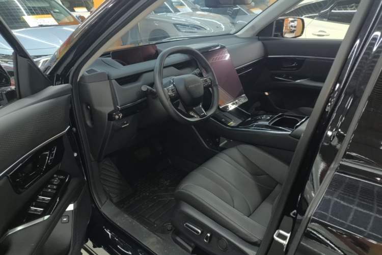 Used Honda P7 2025 Rear-Drive Long-Range Pro Driver Seat