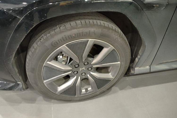 Used Honda P7 2025 Rear-Drive Long-Range Pro Exterior 1