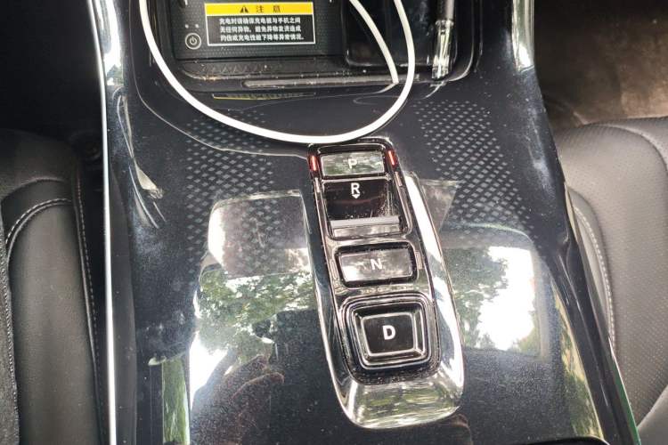 Used Honda P7 2025 Rear-Drive Long-Range Pro Gear Lever