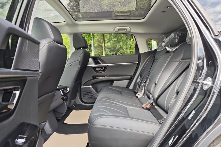 Used Honda P7 2025 Rear-Drive Long-Range Pro Interior 3