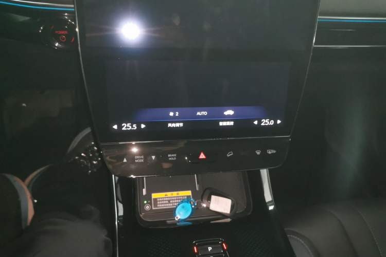 Used Honda P7 2025 Rear-Drive Long-Range Pro Audio And AC Panel