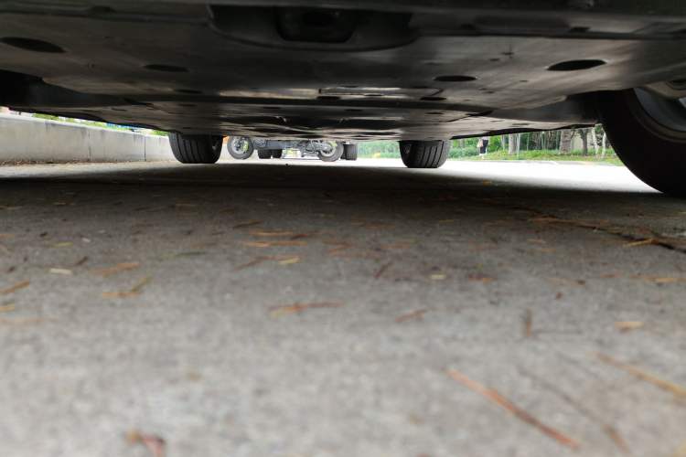 Used Honda P7 2025 Rear-Drive Long-Range Pro Chassis Front