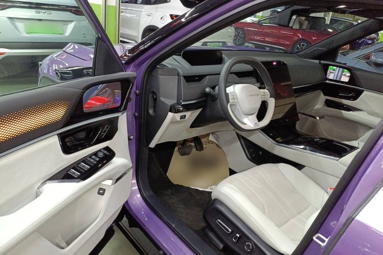 Used Honda P7 2025 Four-Wheel Drive Long-Range Max Driver Seat