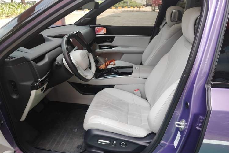 Used Honda P7 2025 Four-Wheel Drive Long-Range Max Driver Seat