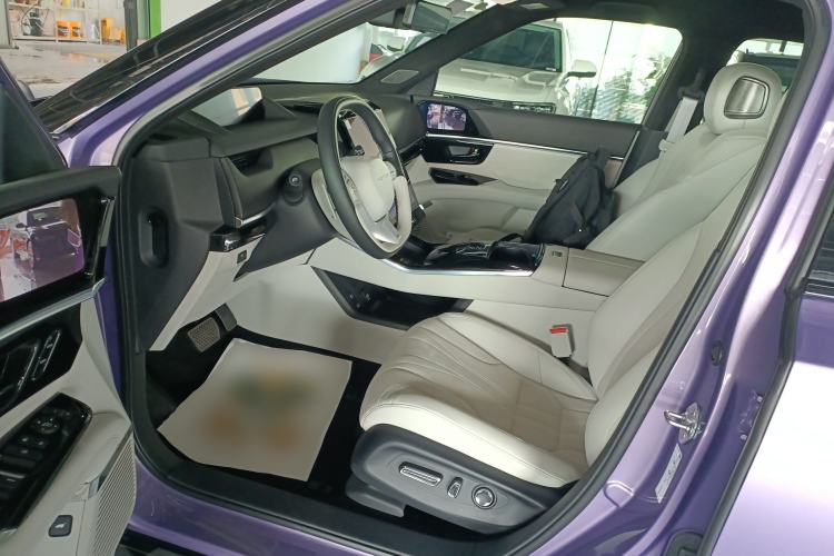 Used Honda P7 2025 Four-Wheel Drive Long-Range Max Driver Seat