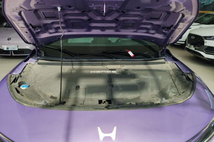Used Honda P7 2025 Four-Wheel Drive Long-Range Max Engine Bay