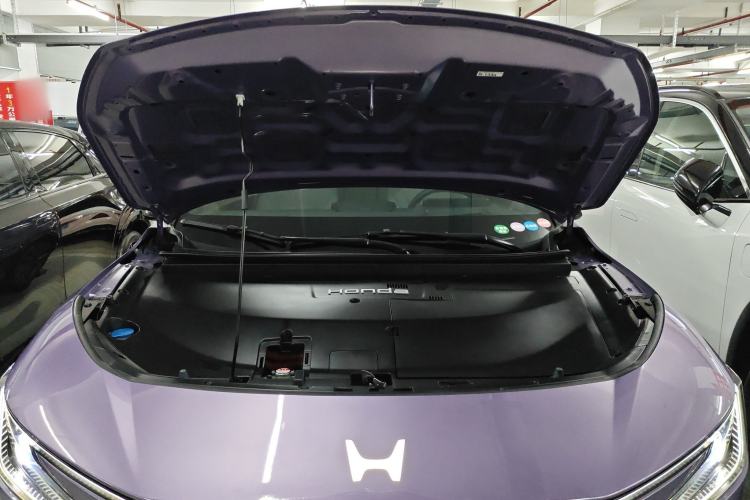 Used Honda P7 2025 Four-Wheel Drive Long-Range Max Engine Bay