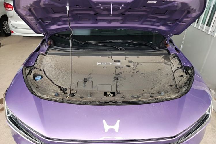 Used Honda P7 2025 Four-Wheel Drive Long-Range Max Engine Bay